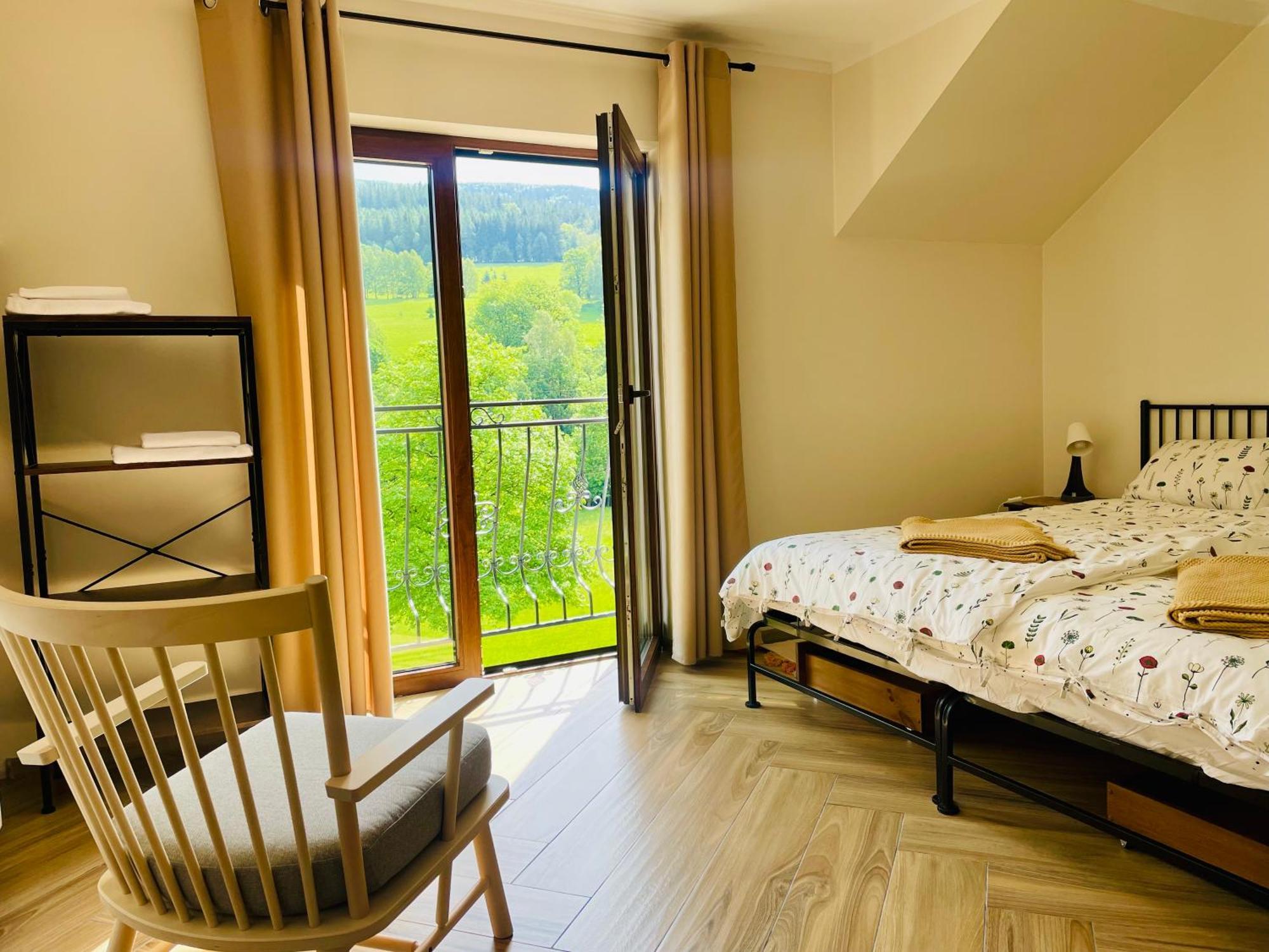 Gorska Cisza - Duzy, Komfortowy, Wyjatkowy Apartament Stronie Śląskie Exteriör bild